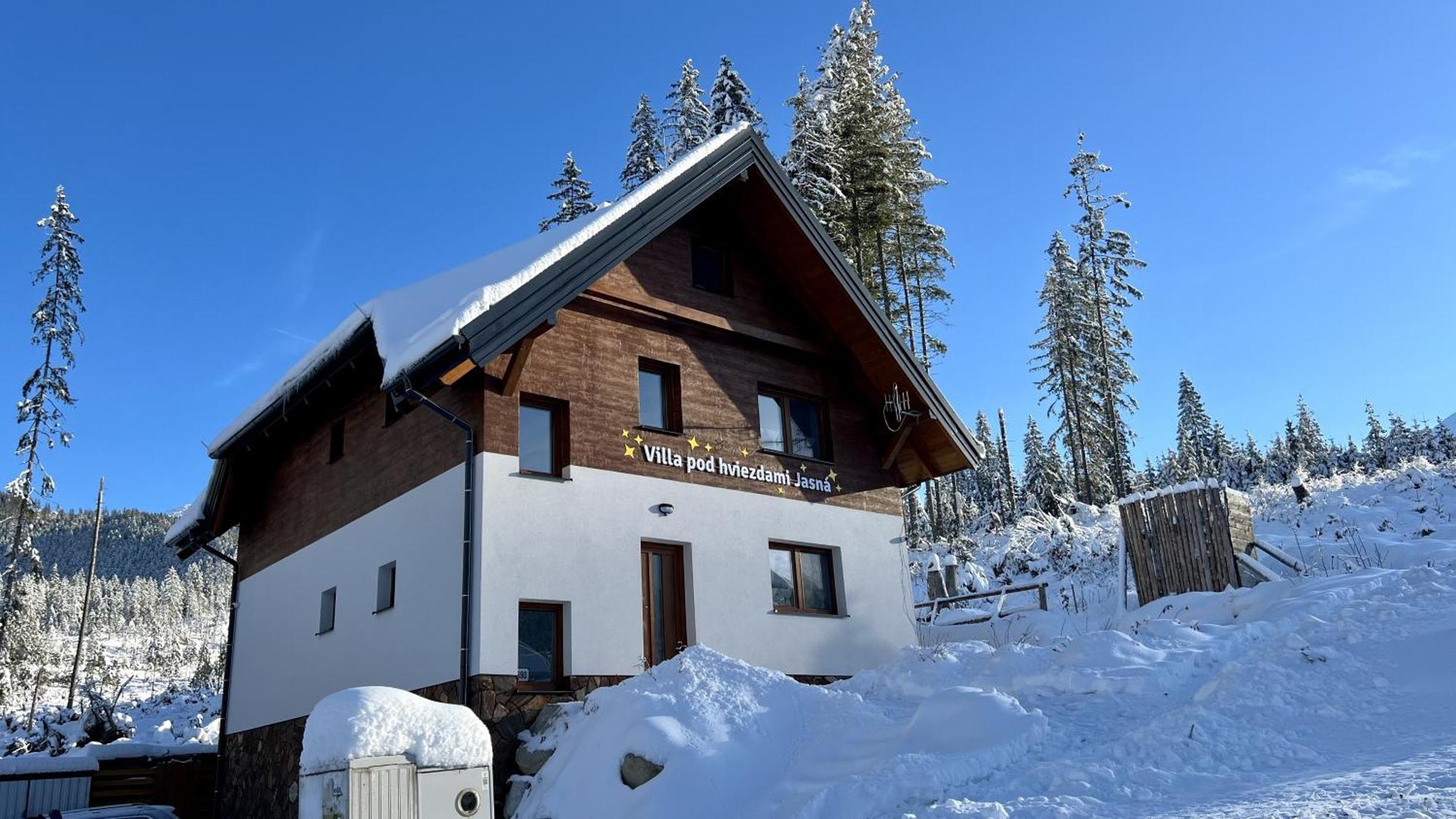 Villa Pod Hviezdami Jasna デマノブスカ・ドリーナ エクステリア 写真